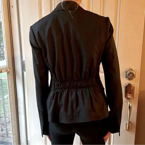 Blazer size Small. - Picture 2 of 3